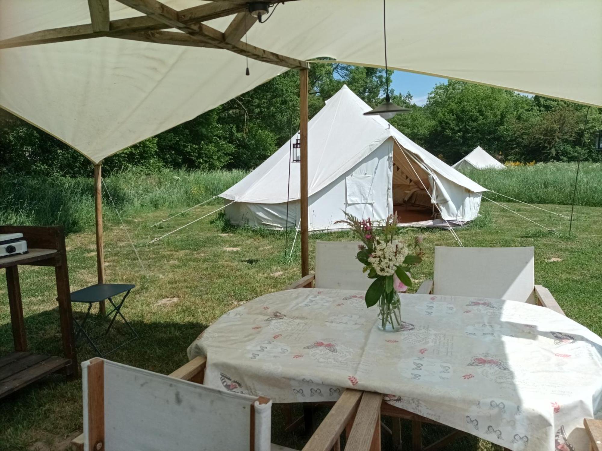 Hotel La Toile Sous Les Etoiles Charron  Zewnętrze zdjęcie